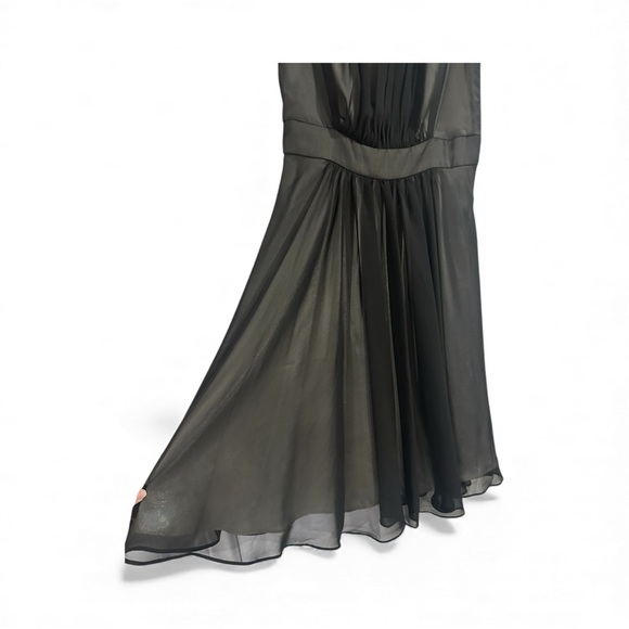 W h i t e  House Black Market Black  cocktail dress size 2 msrp $168 - Picture 2 of 7